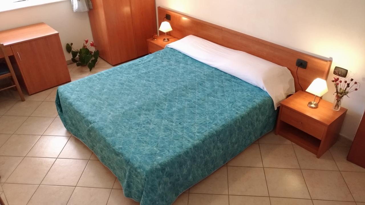 Bed And Breakfast La Mansarda Agrigento Esterno foto
